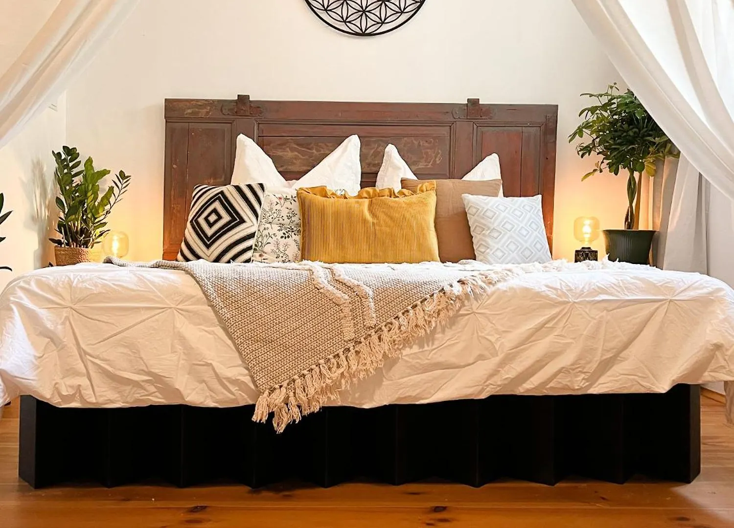 Cozy Art Experience: The Quiet & Relaxing Escape Apartment Dresden